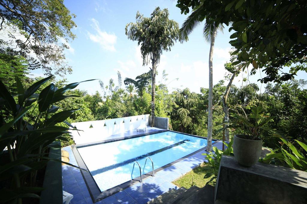 אונה ואטונה Green Hill Paradise Villa מראה חיצוני תמונה