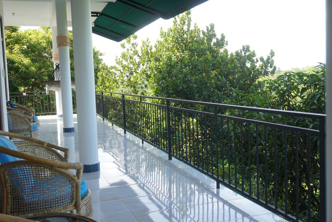 אונה ואטונה Green Hill Paradise Villa מראה חיצוני תמונה
